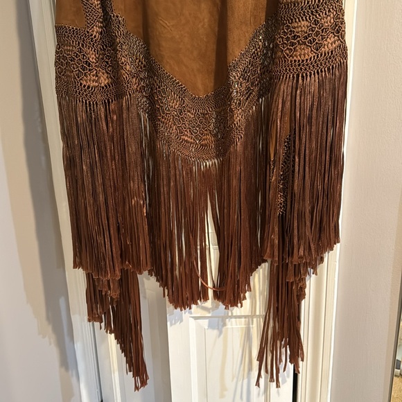 Gorgeous suede and silk shawl! - Picture 5 of 5